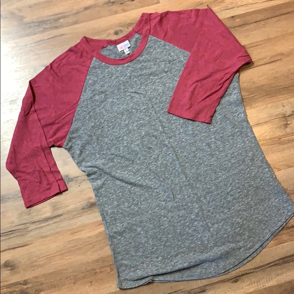 LuLaRoe Randy baseball raglan tee